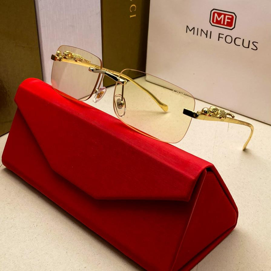 Gafas Fotocromaticas – Montura con acabado de jaguar dorado + Estuche